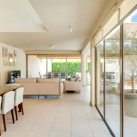 Salgados Premium By Da'home アルブフェイラ