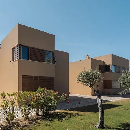 Salgados Premium By Da'home * Αλμπουφέιρα